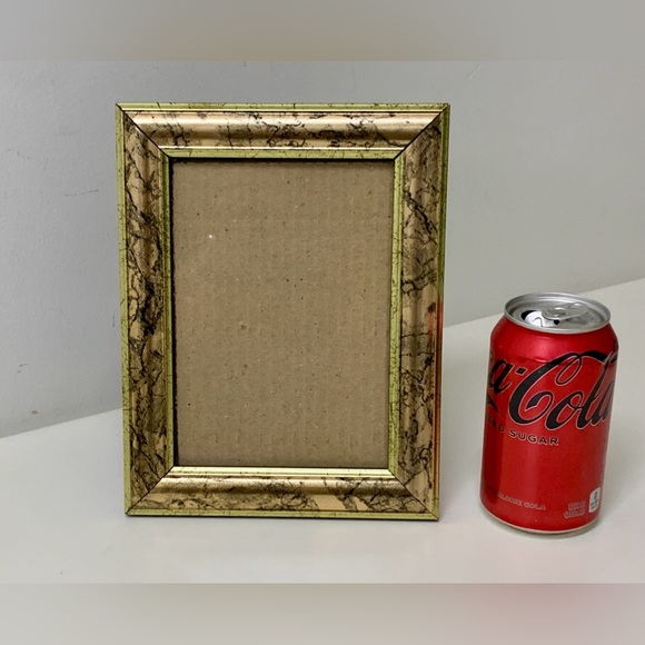 Vtg Antiqued Metallic Gold Painted 9” x 7” Picture Frame - Picture 3 of 12